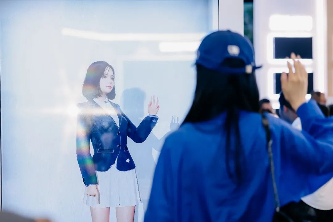 “AI+智能显示”引领未来 ng28.com新品InfoComm展大放异彩